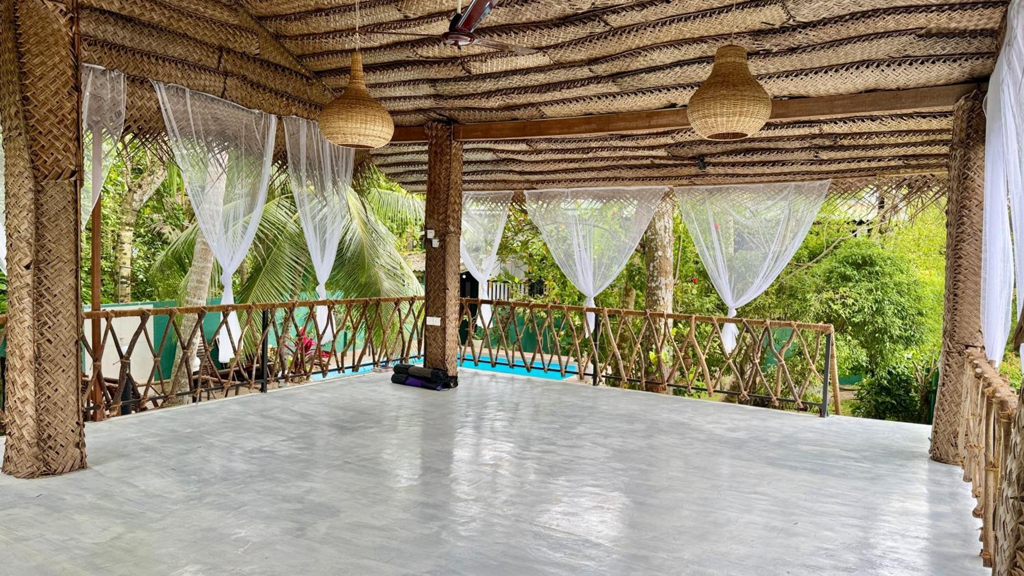 Swastha Ayurveda Villa Hikkaduwa Exterior photo